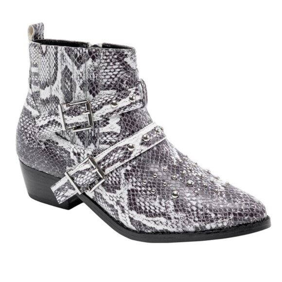 JANE AND THE SHOE Shoes - NIB [JANE AND THE SHOE] Cindy Snakeskin Pointed Ankle Booties Women's Sz 6.5